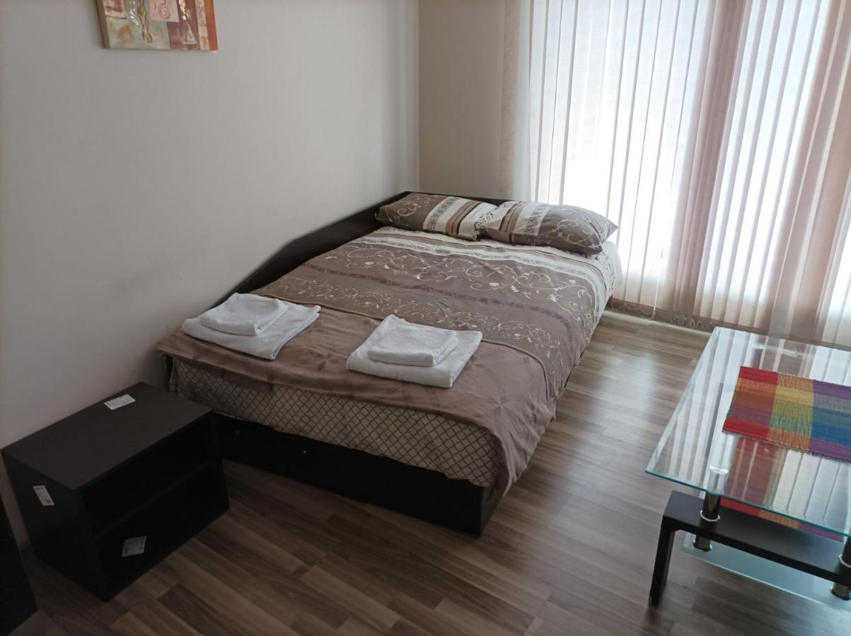 Studio Apartament 6 - Vasil Aprilov Plovdiv Esterno foto